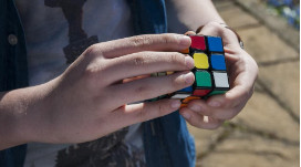 Kỷ Nguyên Digital Mới Của Rubik Được Phát Minh Bởi Người Hungary