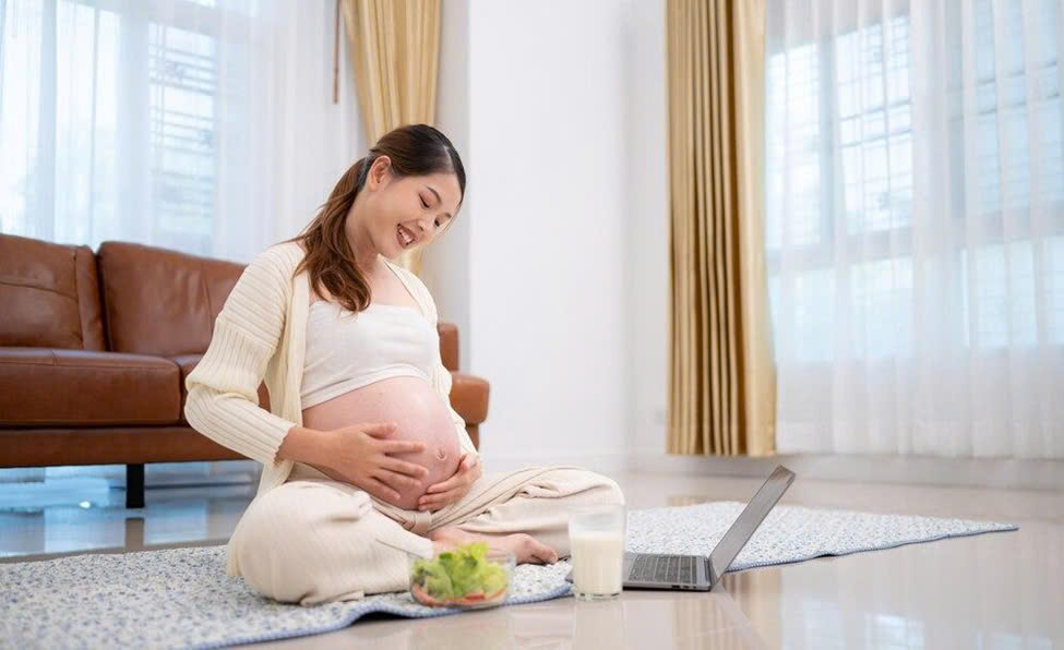 Bữa phụ đúng cách giúp mẹ sau sinh lợi sữa mà không mệt mỏi vì tăng cân